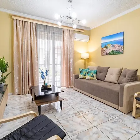 Johnny'S Three Bedroom Apartment Nauplia Esterno foto