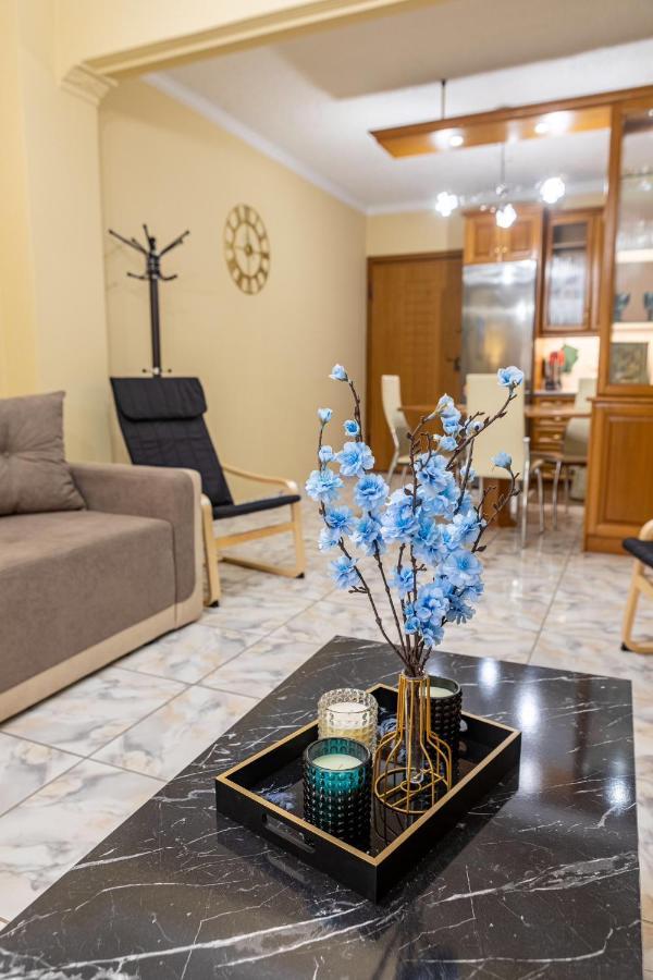 דירה Johnny's Three Bedroom