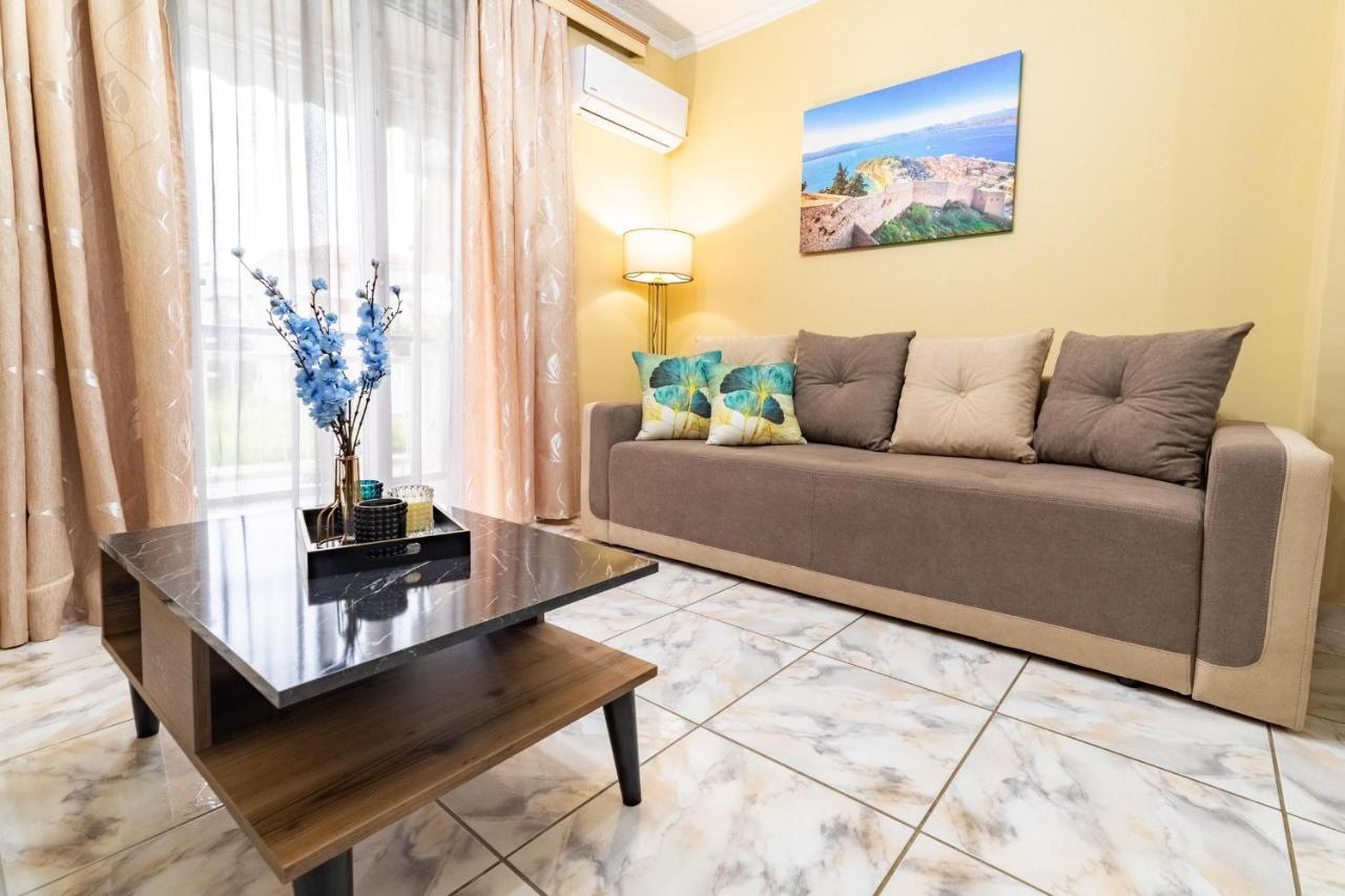 Johnny's Three Bedroom Апартаменты Нафплион