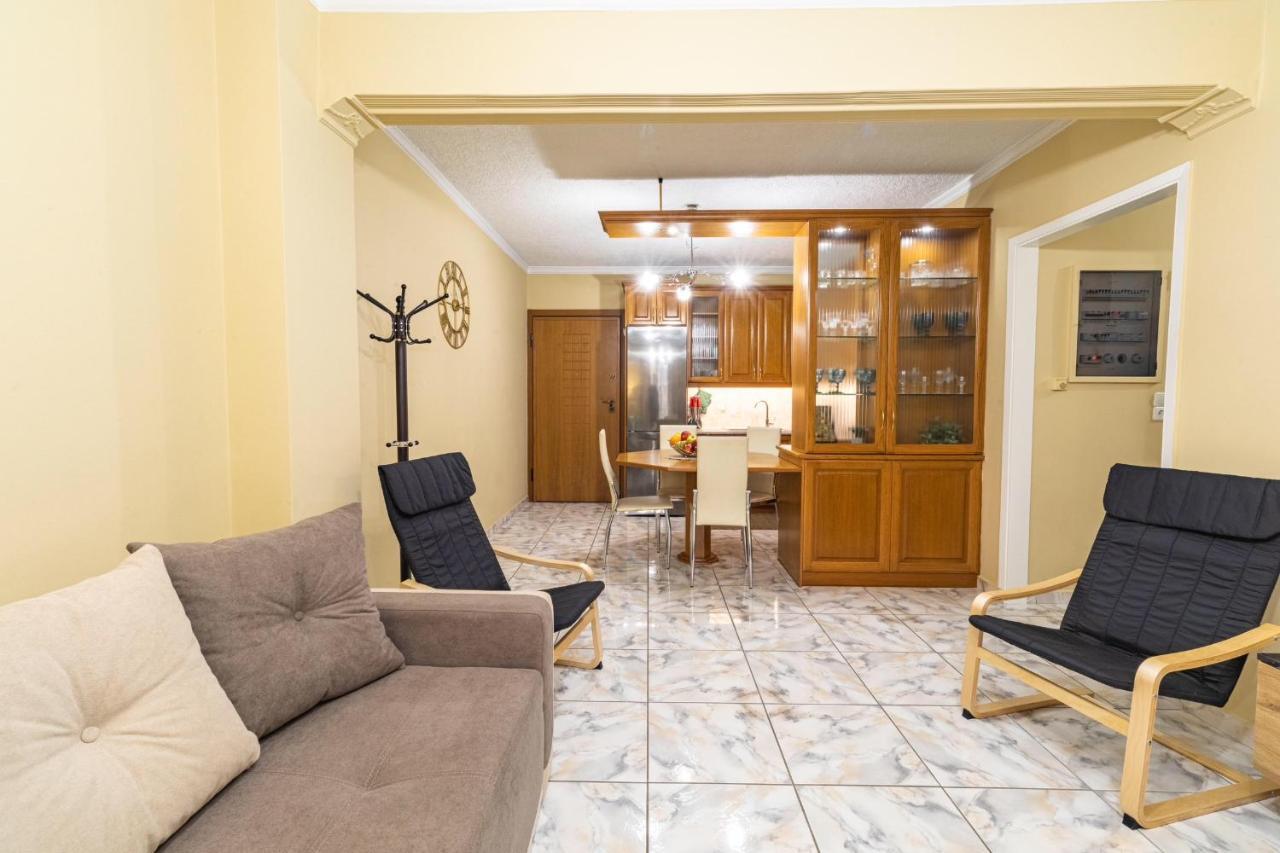 Johnny's Three Bedroom *
